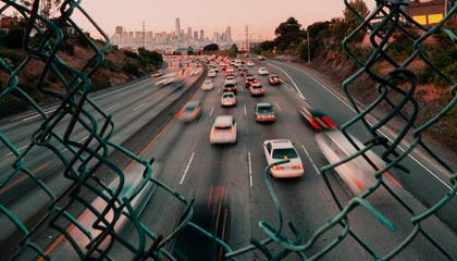 英国等国宣布承认巴勒斯坦国，以总理召开紧急会议