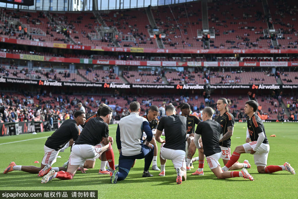 小雷：阿森纳绝对是冠军热门之一，任何质疑他们的人都大错特错！