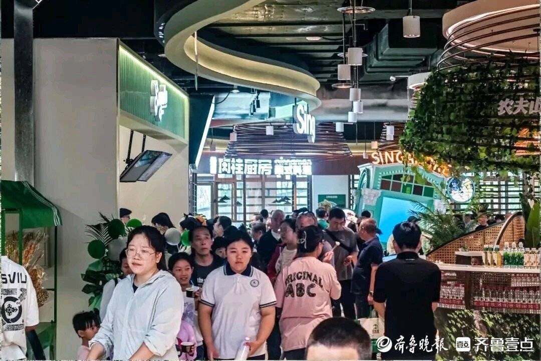 活力起步｜从狮城到泉城，鹊山生态文化区凭“南洋风”成文旅黑马