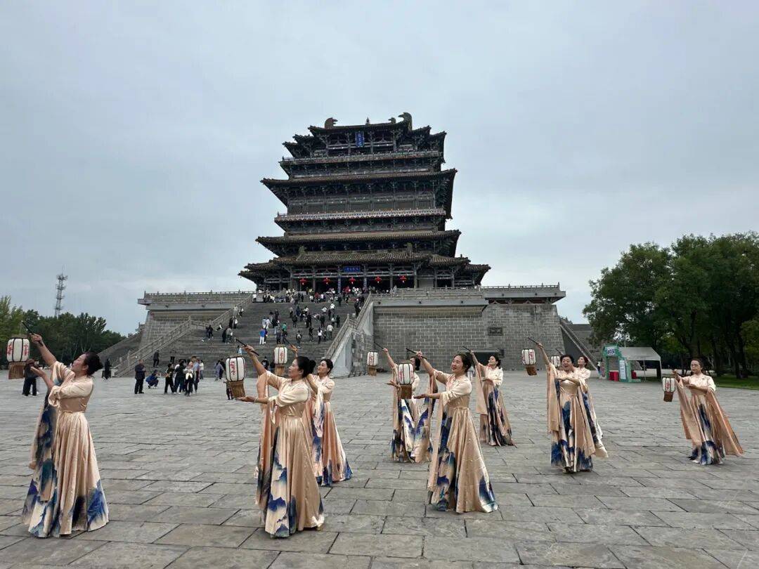 【文化进景区 赋能新体验】群文盛宴进景区 文旅融合庆华诞