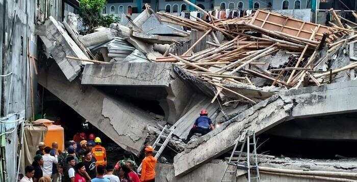 早安!世界丨普京:美若向乌提供“战斧”将摧毁俄美关系;美战争部长带3068人做俯卧撑创纪录