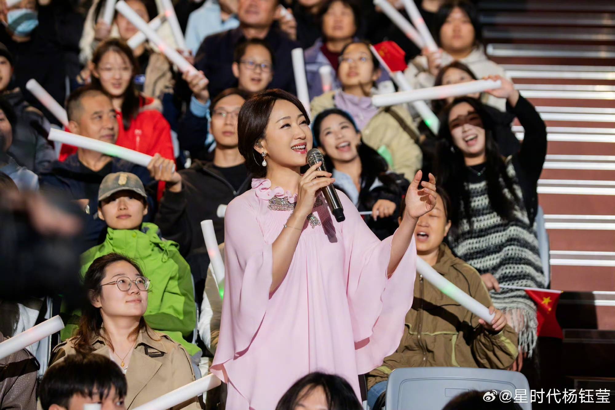 领收视峰值如探囊取物 杨钰莹第六次延续收视神话