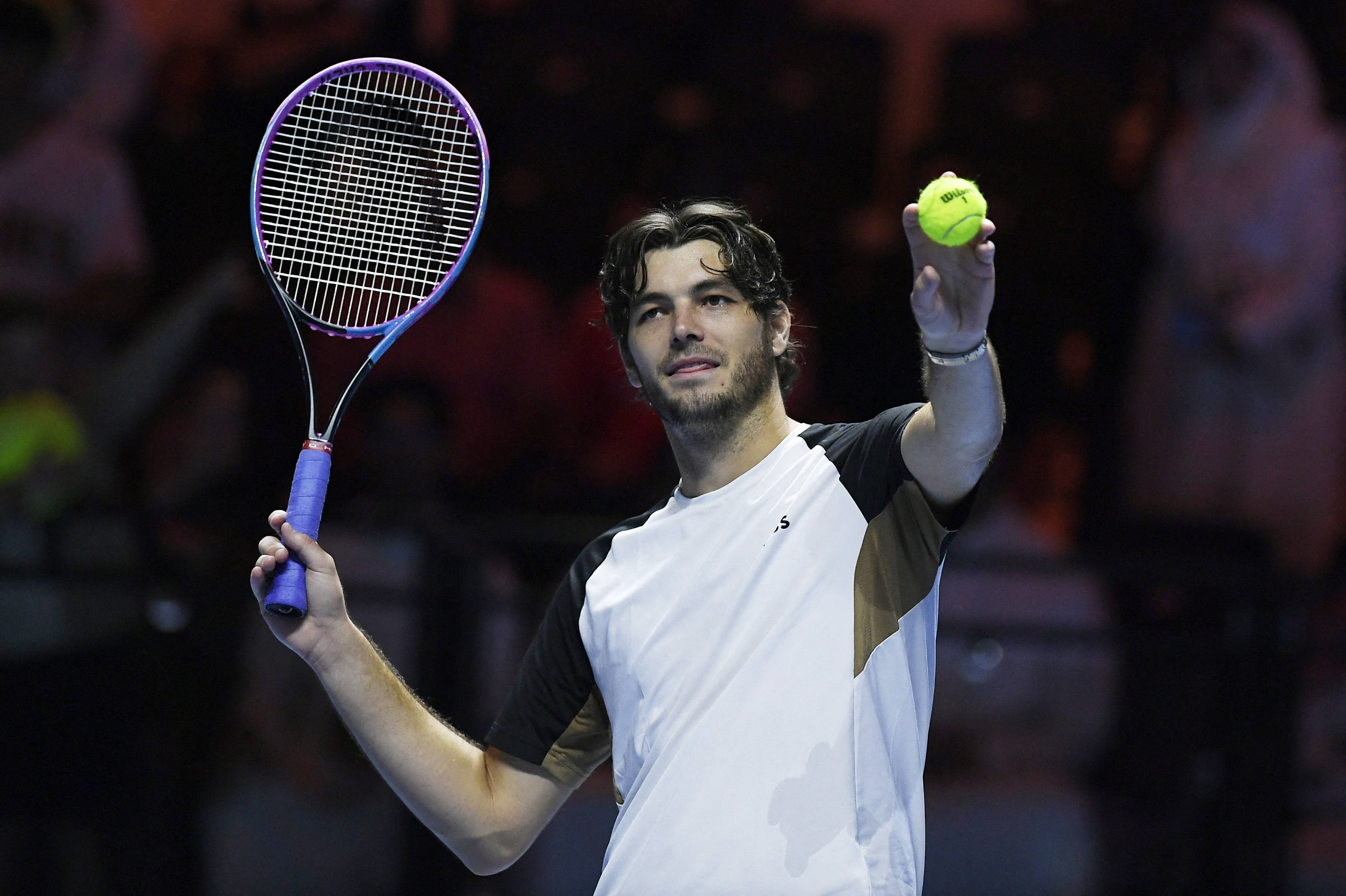 (外代二线)网球——沙特“六王大满贯”表演赛:弗里茨胜兹维列夫