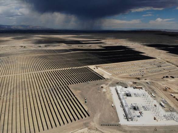 英媒:中方正考虑限制向美国出口先进太阳能制造设备